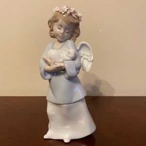 Lladro Heavenly Love Angel